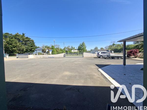 Immeuble à vendre 400 m² Kermaria-Sulard