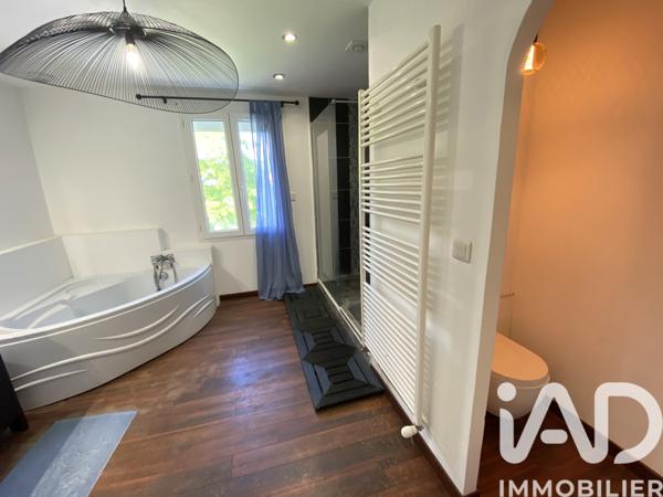 Maison à vendre 8 pièces 215 m² Availles-en-Châtellerault