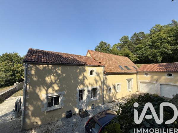 Maison à vendre 8 pièces 215 m² Availles-en-Châtellerault