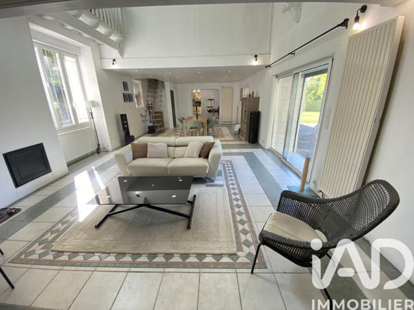 Maison à vendre 8 pièces 215 m² Availles-en-Châtellerault