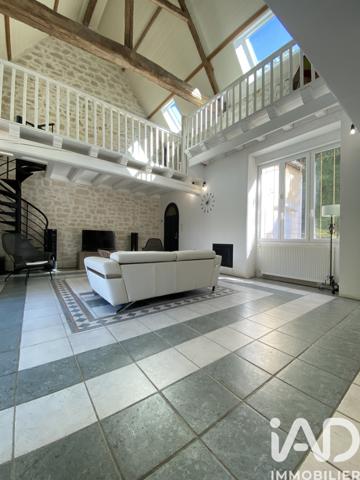 Maison à vendre 8 pièces 215 m² Availles-en-Châtellerault