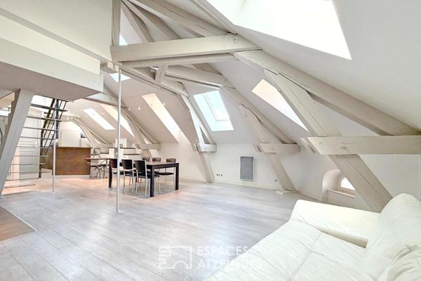 Appartement contemporain en dernier étage