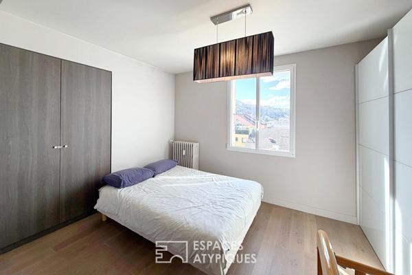 Appartement contemporain en dernier étage