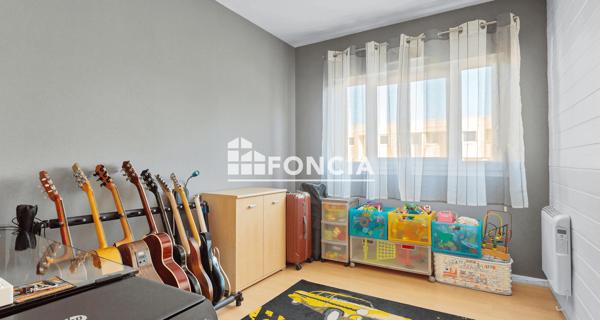 À vendre Appartement 4 pièces 76.73 m² - Guyancourt 78280