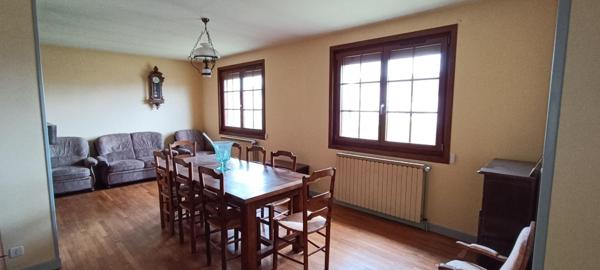 Maison Breuches 126 m2 / 4 chambres