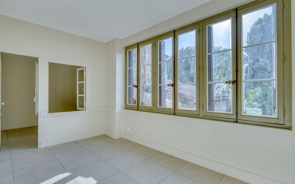 Maison à vendre    4 pièces • 137 m2 Collonges-au-Mont-d'Or