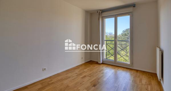À vendre Appartement 4 pièces 75.63 m² - Verneuil-sur-seine 78480