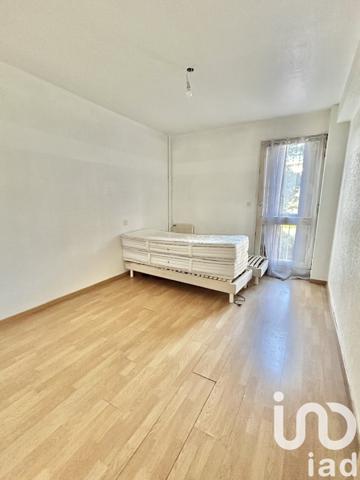 Appartement 5 pièces de 71 m² à Perpignan (66000)