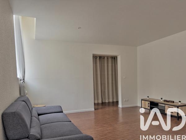 Location appartement 2 pièces 52 m² Renage