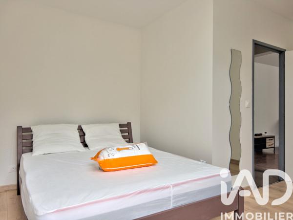 Location appartement 2 pièces 52 m² Renage