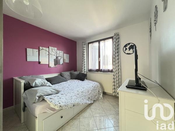 Maison 8 pièces de 170 m² à La Suze-sur-Sarthe (72210)