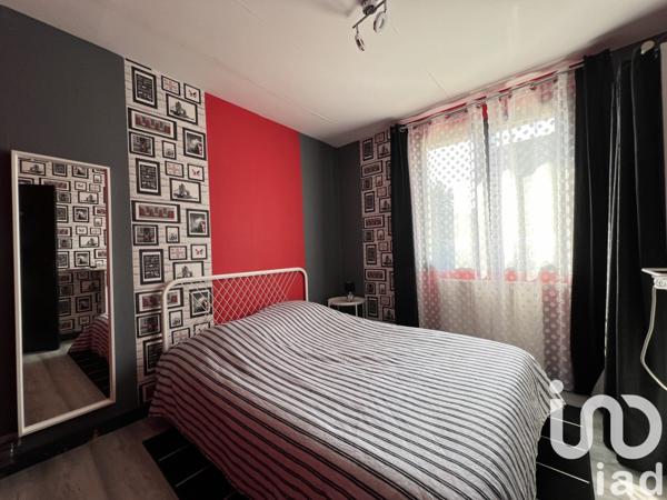 Maison 8 pièces de 170 m² à La Suze-sur-Sarthe (72210)