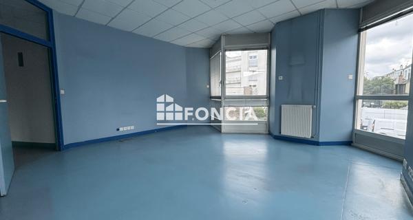 À vendre Local commercial 243 m² - Rennes 35000
