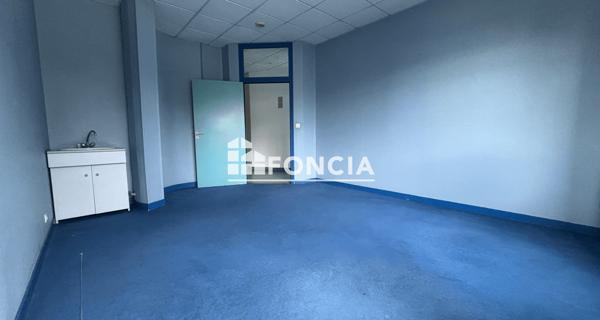 À vendre Local commercial 243 m² - Rennes 35000