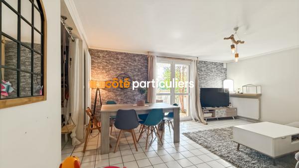 Location Appartement94,84 m² - 5 Pièces - ETIOLLES (91450)