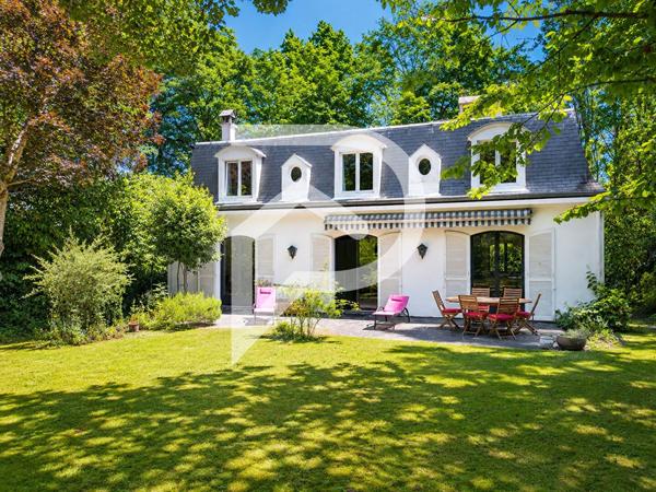 Maison 7 pièces 205 m2