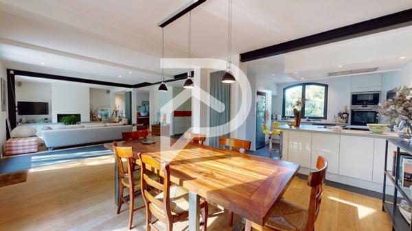 Maison 7 pièces 205 m2