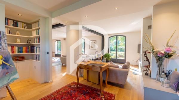Maison 7 pièces 205 m2
