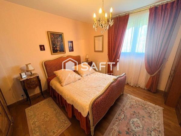 MAISON 130m² - 3 CHAMBRES - TERRAIN de 1388m²