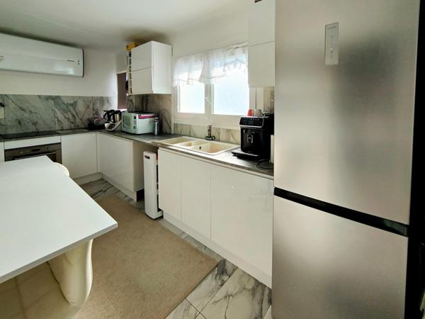 Appartement à FREJUS, 83600 - 3 pièces 67m²