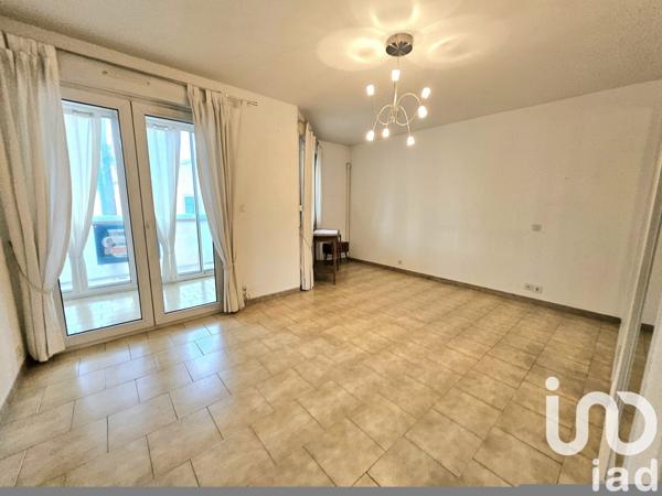 Appartement 4 pièces de 97 m² à Sanary-sur-Mer (83110)