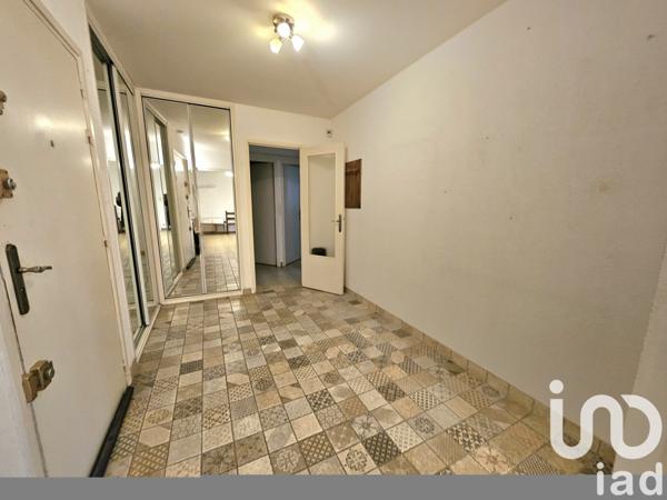 Appartement 4 pièces de 97 m² à Sanary-sur-Mer (83110)