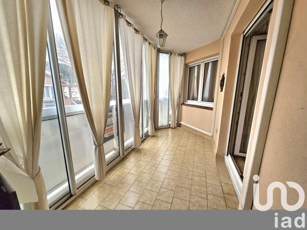 Appartement 4 pièces de 97 m² à Sanary-sur-Mer (83110)