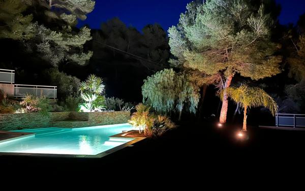 Maison à vendre    5 pièces •  Saint-Martin-du-Var