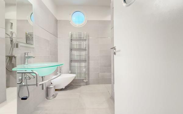 Maison à vendre    5 pièces •  Saint-Martin-du-Var