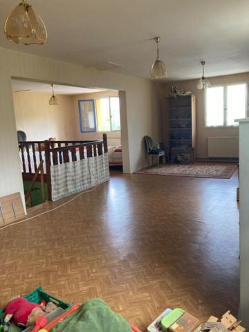 Maison de 180 m2 dont 130 m2 de plain-pied