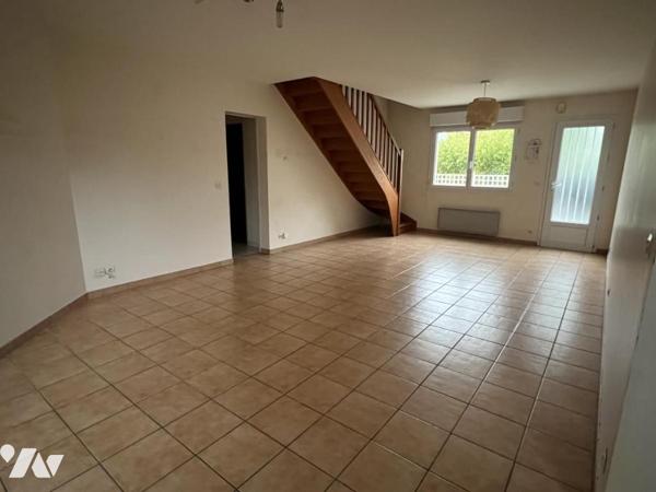 appartement centre bourg de Soucelles - 4 chambres + garage