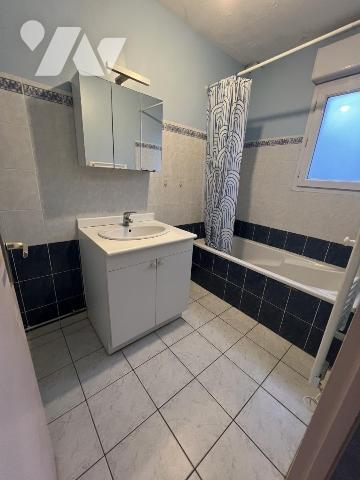 appartement centre bourg de Soucelles - 4 chambres + garage