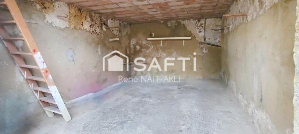 Remise 38,5m² à rénover au cœur de Seillons !