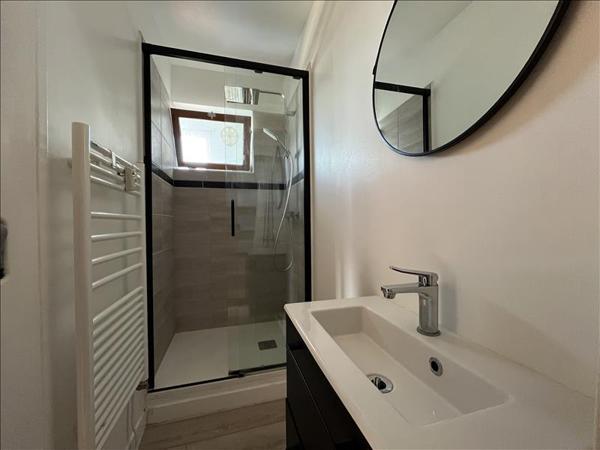 Appartement à louer |  ROCHEFORT |  3 pièces | 66 m²