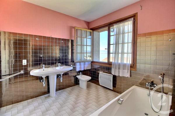 Maison à vendre  12 pièces - 306,96 m2 EVIAN LES BAINS - 74