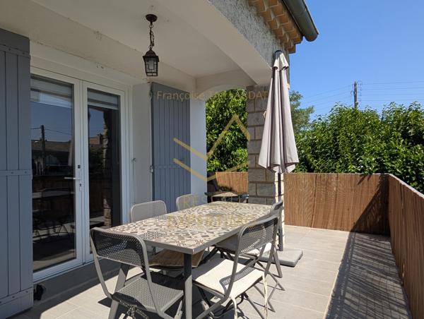 L'Isle-sur-la-Sorgue (84800) Appt de 86m2 + combles aménagés de 53m2 avec jardin et parking privé