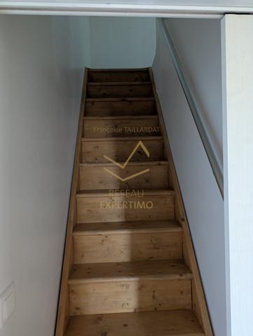 L'Isle-sur-la-Sorgue (84800) Appt de 86m2 + combles aménagés de 53m2 avec jardin et parking privé