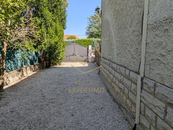 L'Isle-sur-la-Sorgue (84800) Appt de 86m2 + combles aménagés de 53m2 avec jardin et parking privé