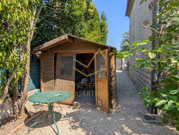 L'Isle-sur-la-Sorgue (84800) Appt de 86m2 + combles aménagés de 53m2 avec jardin et parking privé