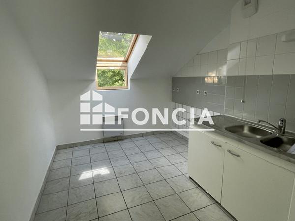 Location Appartement 3 pièces 60.59 m² - 47 BOULEVARD JEAN MONNET Reze 44400