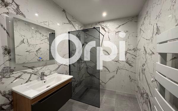 Maison à louer    3 pièces •  Beaufort