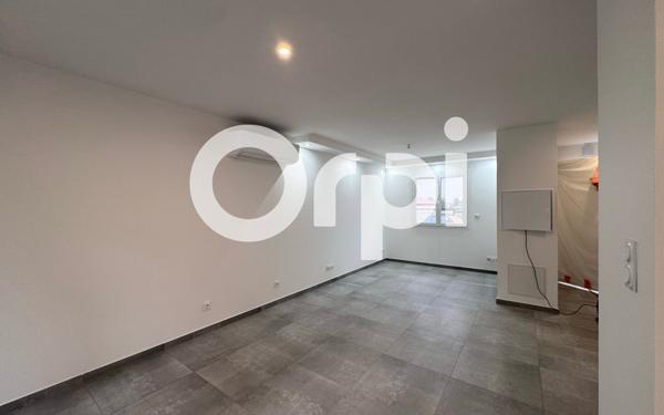 Maison à louer    3 pièces •  Beaufort