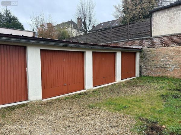 Garage fermé à vendre à Troyes dans l'Aube (10000), ref : 10010/445 rue Simart