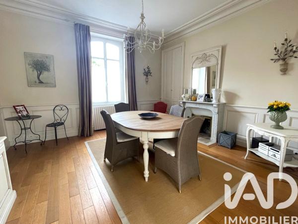 Maison à vendre 8 pièces 197 m² Le Mans