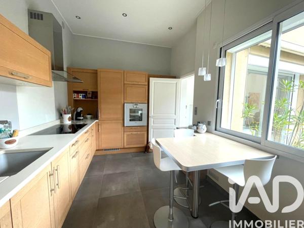 Maison à vendre 8 pièces 197 m² Le Mans