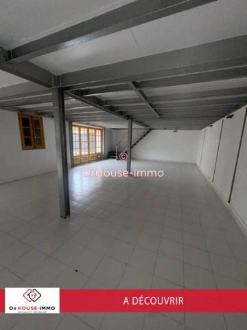 Appartement à louer 4 pièces de 160 m²