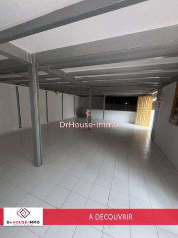 Appartement à louer 4 pièces de 160 m²