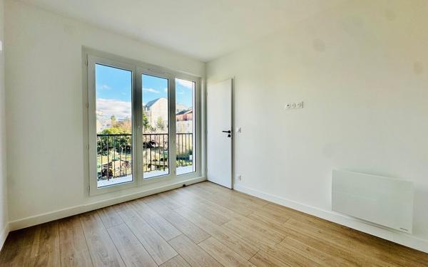 Appartement à louer    3 pièces • 53,14 m2 Créteil