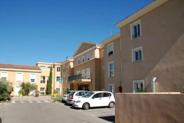 INVESTISSEMENT LOCATIF – SALON DE PROVENCE – Résidence EHPAD L'Amandière - 5,51 % de rentabilité