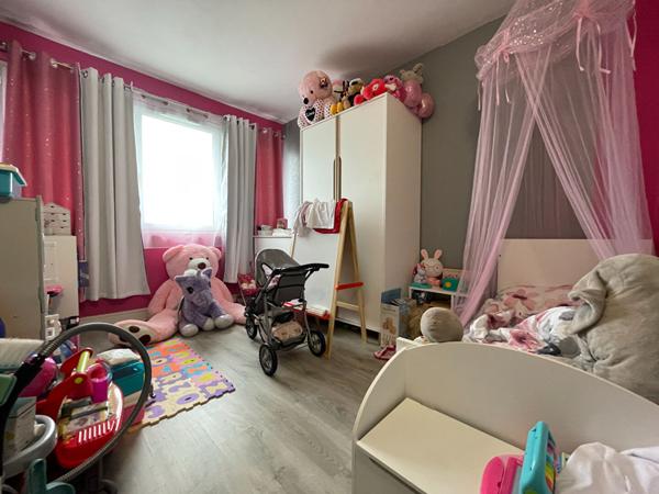 A Vendre, Box Fermé en sous-sol